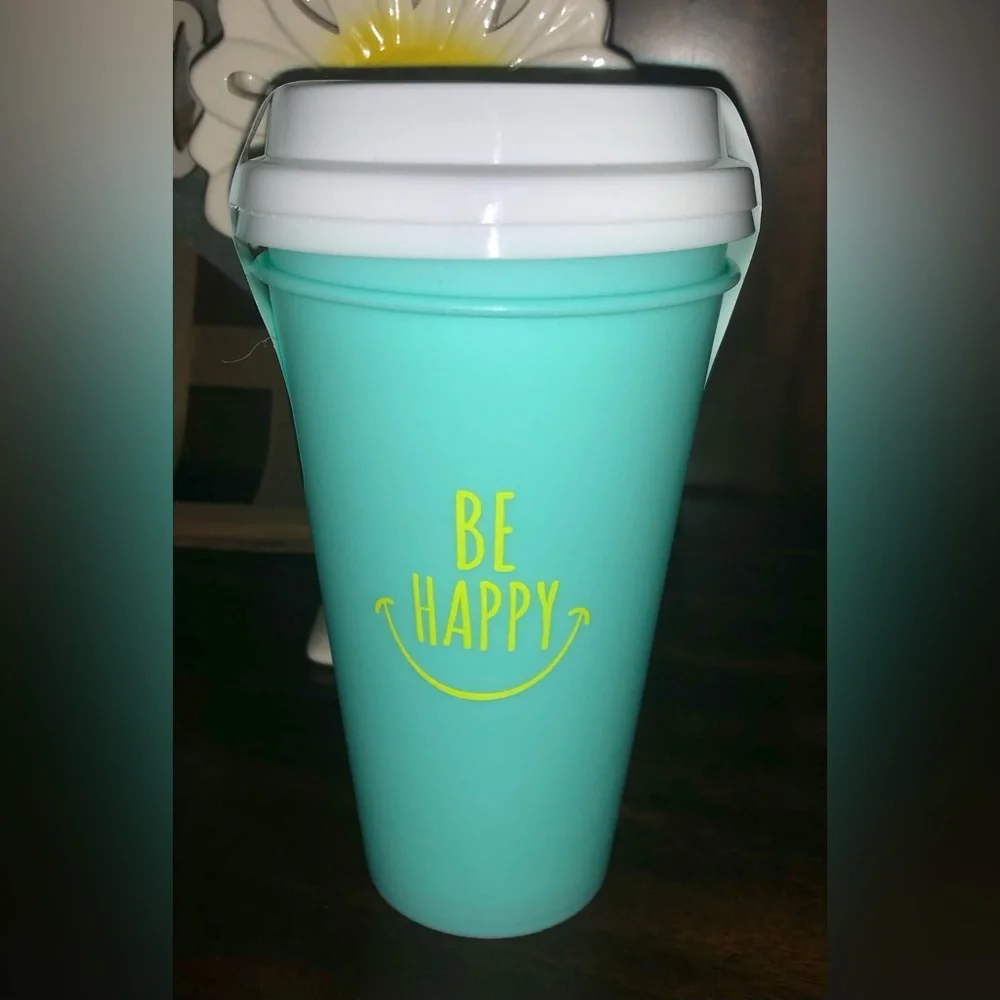 😊 2 TRAVEL COFFEE TUMBLER CUPS 😊